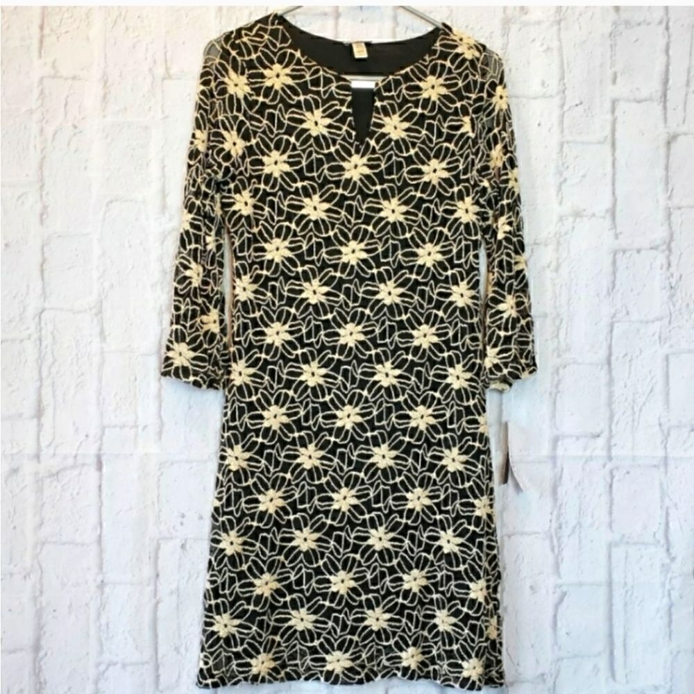 HAANI Floral Lace Sheath Dress